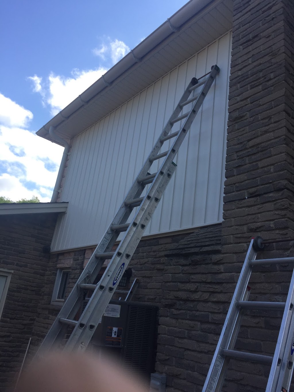 AAA’S Aluminum | 54 Chesterwood Cres, Brampton, ON L6Y 0Z4, Canada | Phone: (416) 402-0665