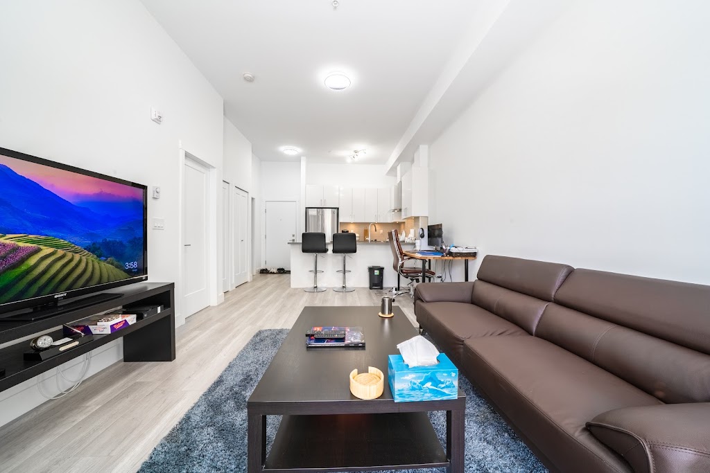 Realty Studios | 11394 86a Ave, Delta, BC V4C 2Y8, Canada | Phone: (236) 900-0088