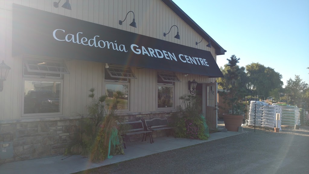 Caledonia Garden Centre | 652 ON-6, Caledonia, ON N3W 1M6, Canada | Phone: (905) 765-6639