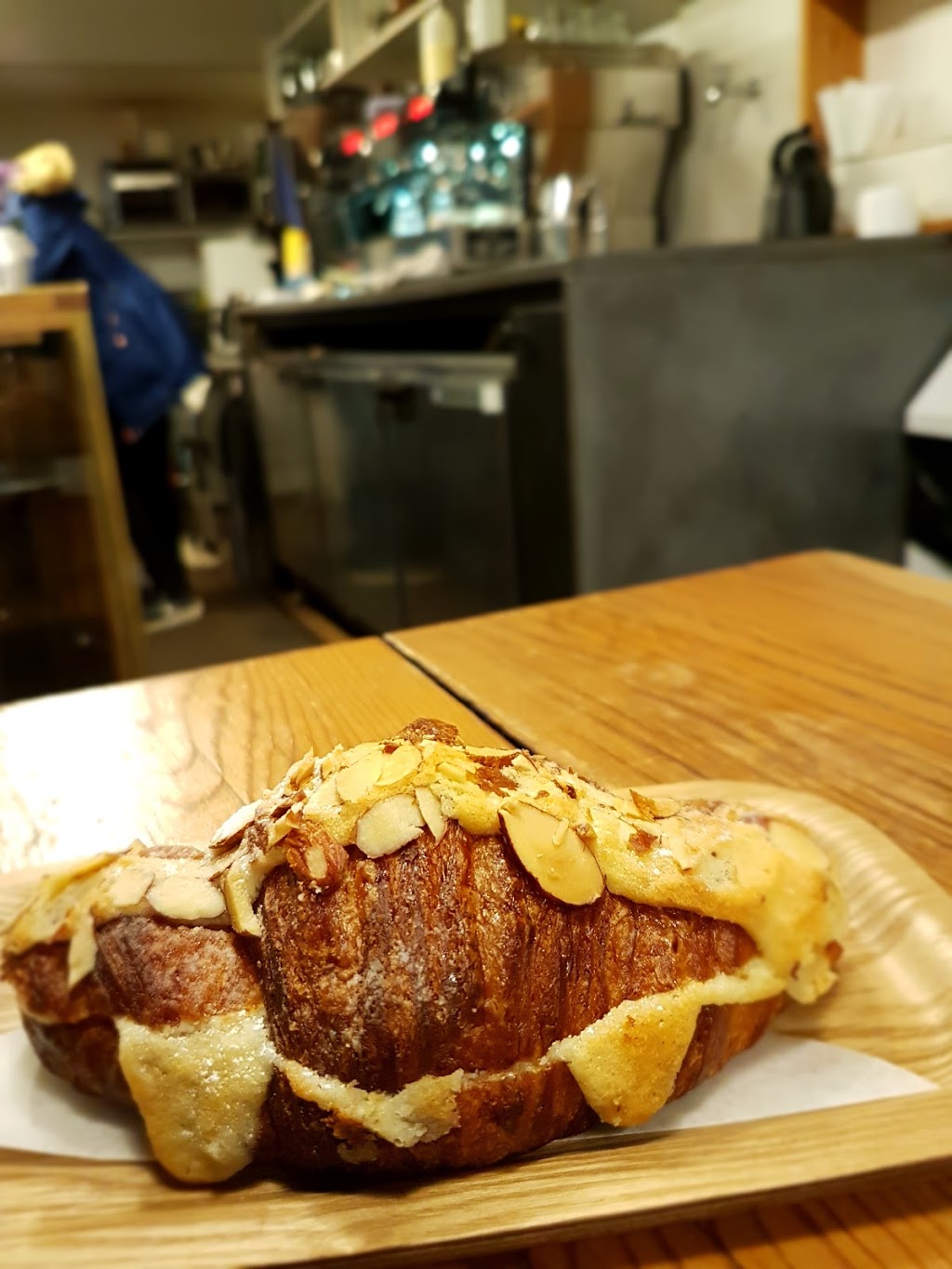 Monogram Coffee | 4814 16 St SW, Calgary, AB T2T 4J5, Canada | Phone: (587) 893-0444