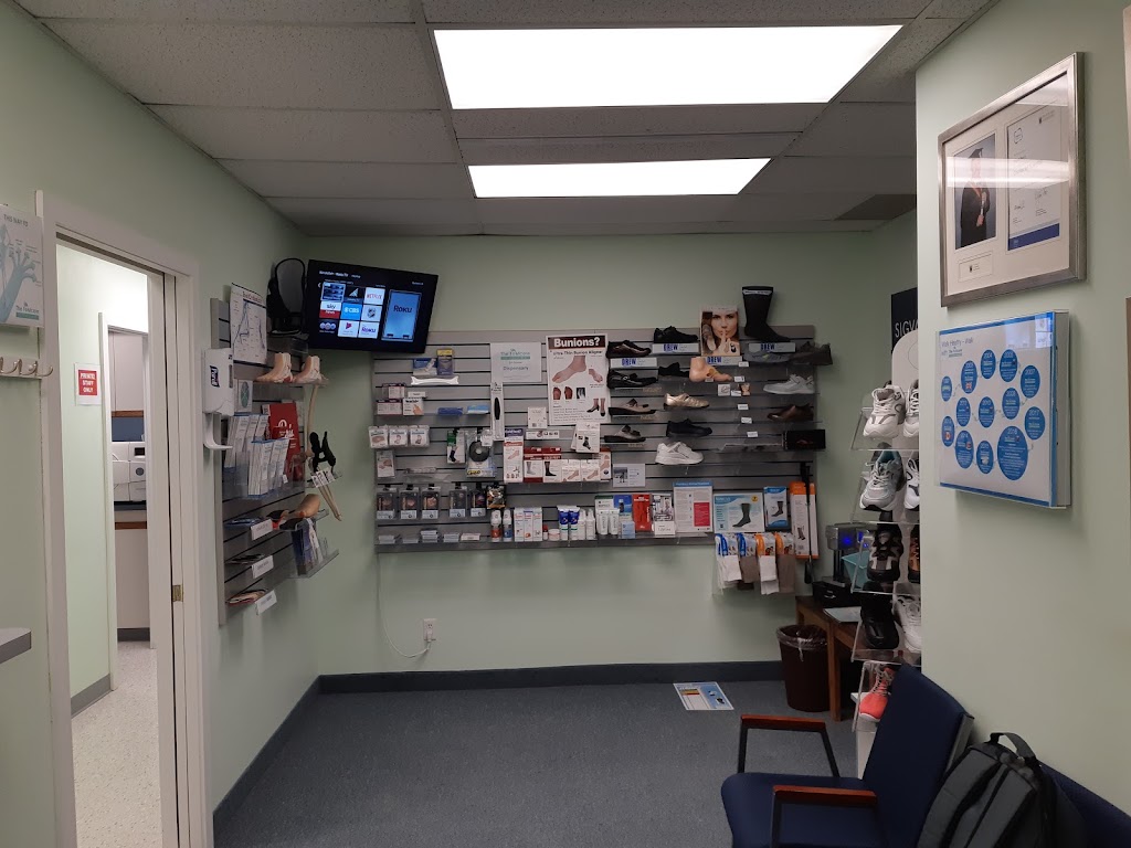 The Footcare Centre - Chiropodist | 4256 Portage Rd #302, Niagara Falls, ON L2E 6A4, Canada | Phone: (905) 357-0214