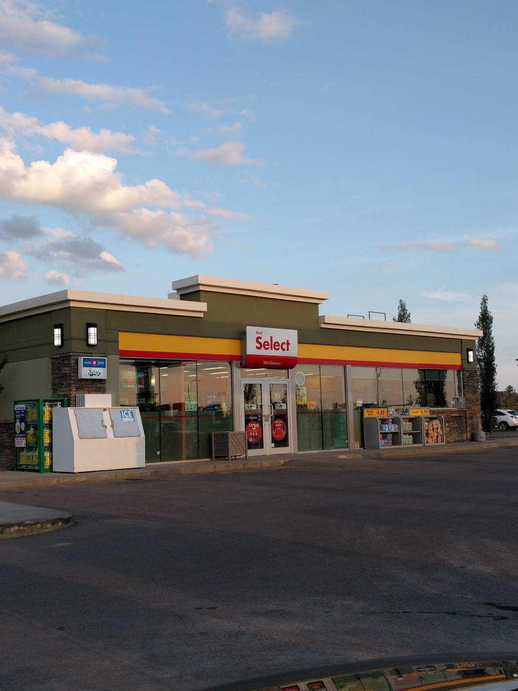 Shell | atm | 6004 Currents Dr NW, Edmonton, AB T6W 0L9, Canada | 7804388215 OR +1 780-438-8215