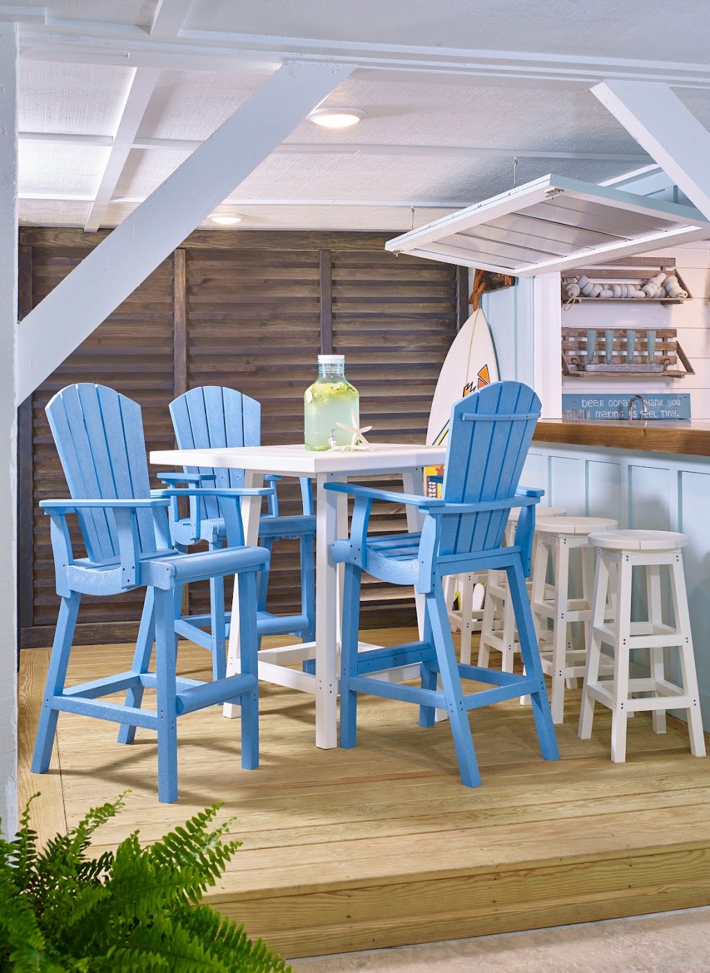 Distinctly Patio | 97 Ardelt Ave #3, Kitchener, ON N2C 2E1, Canada | Phone: (519) 579-7888