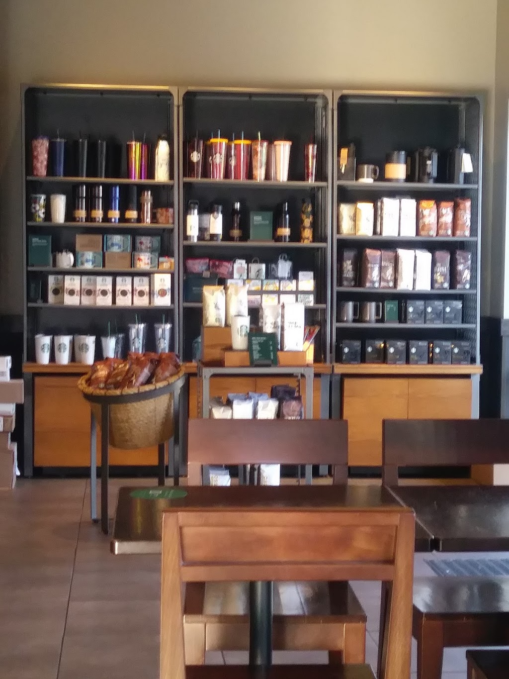 Starbucks | 6707 Transit Rd #100, Buffalo, NY 14221, USA | Phone: (716) 632-1729