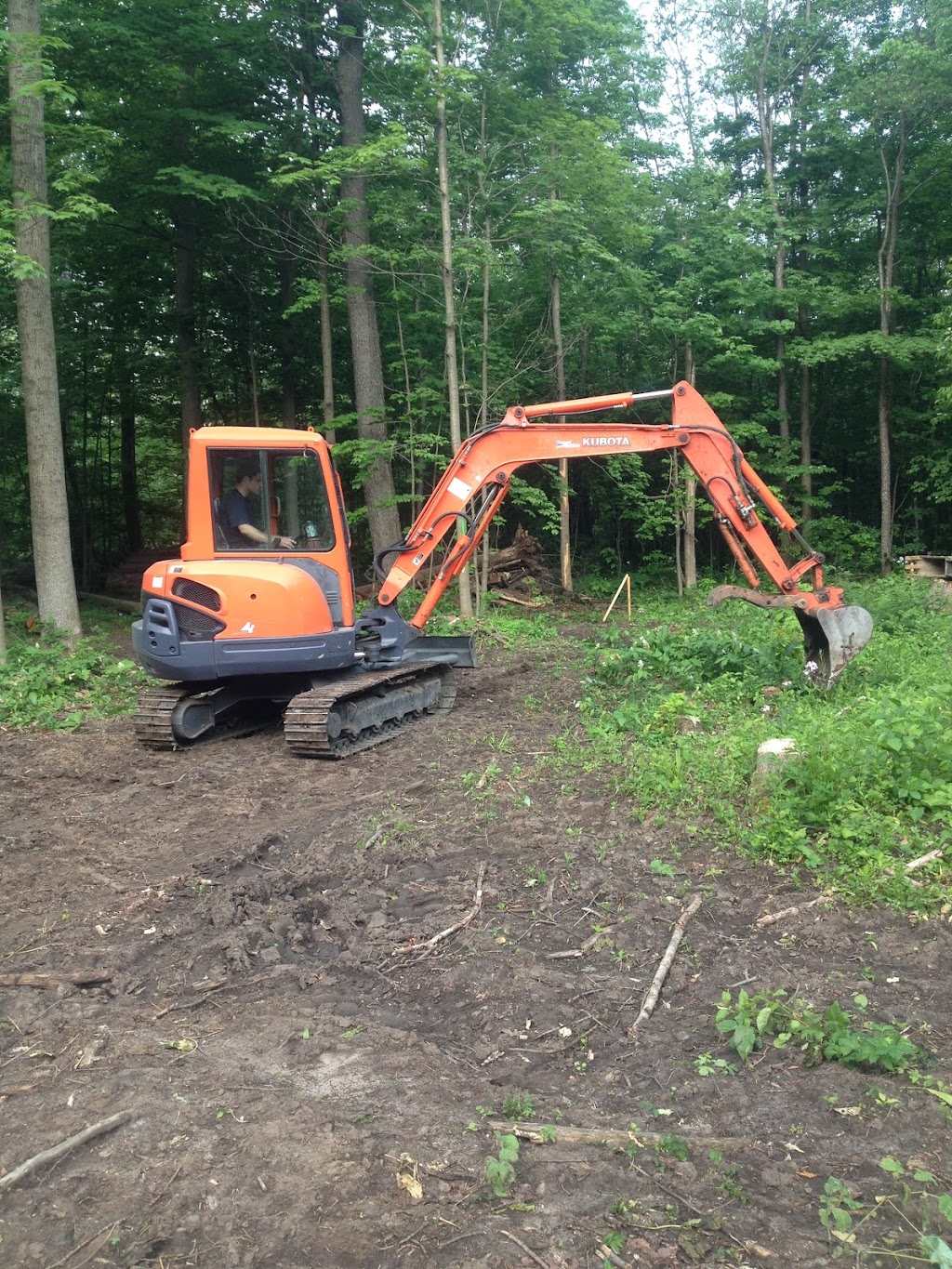 Huber Excavating & Septic Installation | 1323 Queen St N, New Dundee, ON N0B 2E0, Canada | Phone: (519) 465-2707