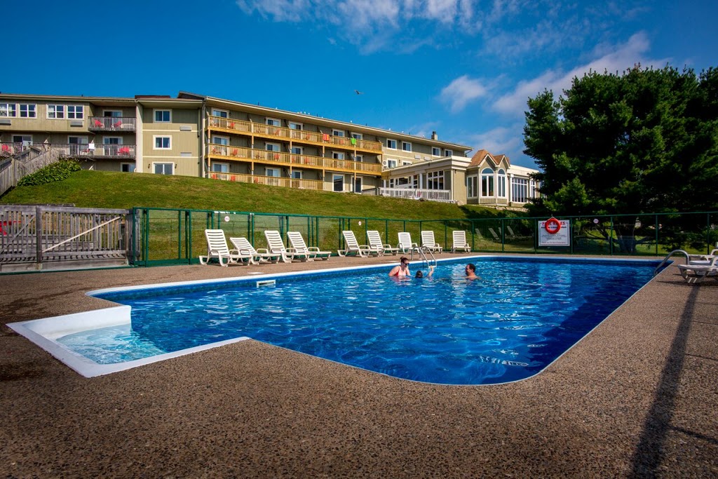 Oak Island Resort & Conference Centre | 36 Treasure Dr, Western Shore, NS B0J 3M0, Canada | Phone: (800) 565-5075
