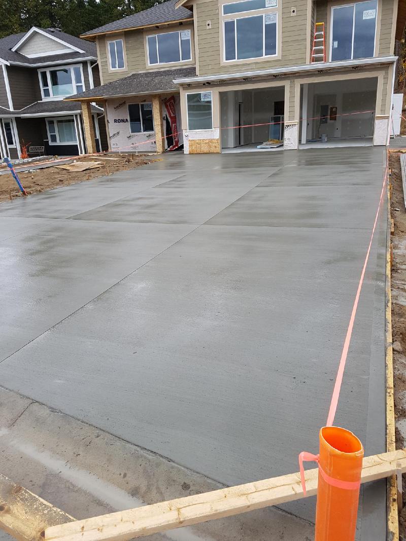 Bills Concrete | 5350 Canoe Beach Dr NE, Canoe, BC V0E 1K0, Canada | Phone: (250) 833-6069