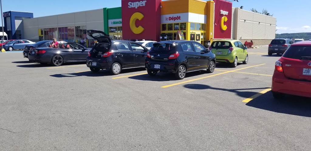Super C | 10516-101 Boulevard Sainte-Anne, Sainte-Anne-de-Beaupré, QC G0A 3C0, Canada | Phone: (418) 827-3474