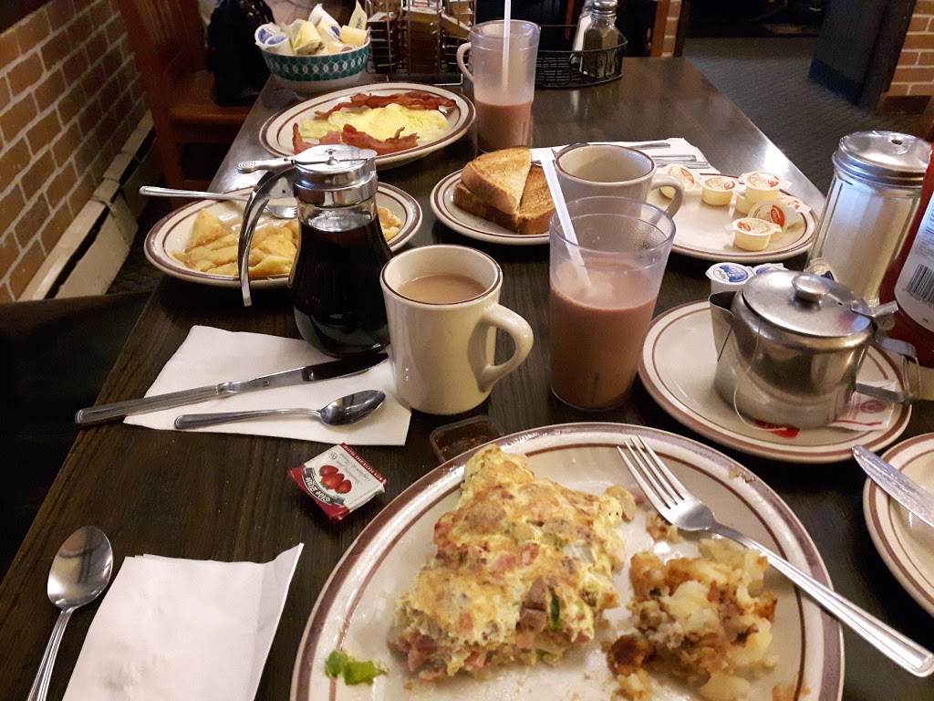 Russell Williams Restaurant | 20 Plains Rd E, Burlington, ON L7T 2B9, Canada | Phone: (905) 634-2929