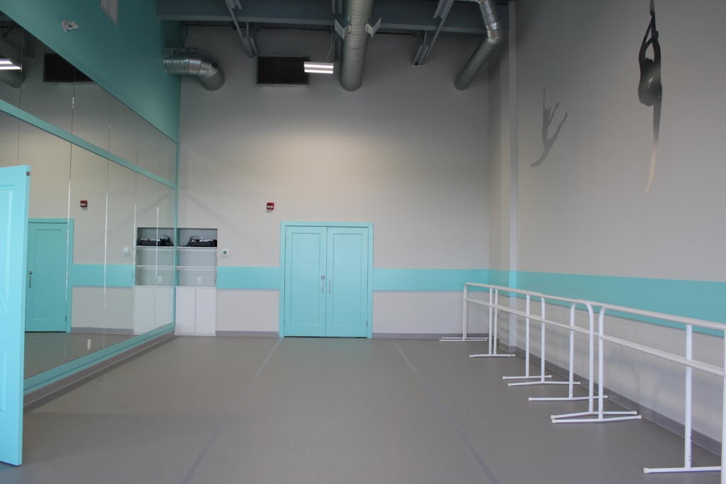 TLC Danceworks | 175 Chestermere Station Way #209, Chestermere, AB T1X 0G1, Canada | Phone: (403) 256-3347