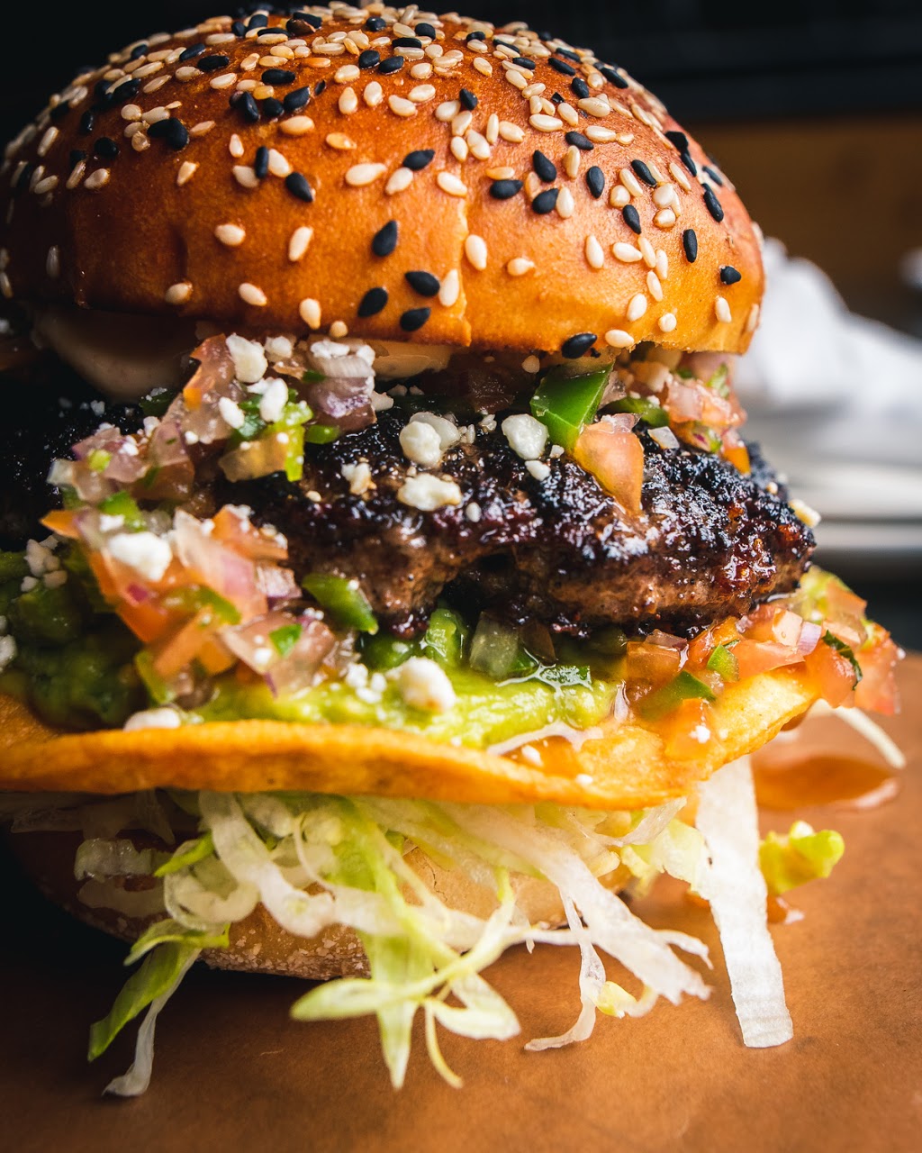 HAMBRGR Downtown | 49 King William St, Hamilton, ON L8R 1A2, Canada | Phone: (289) 389-1212