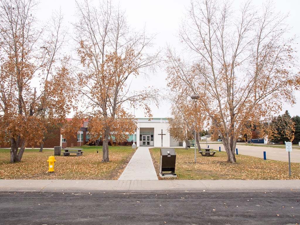 St Marys Catholic School | 4434 53 St, Vegreville, AB T9C 1A1, Canada | Phone: (780) 632-3934