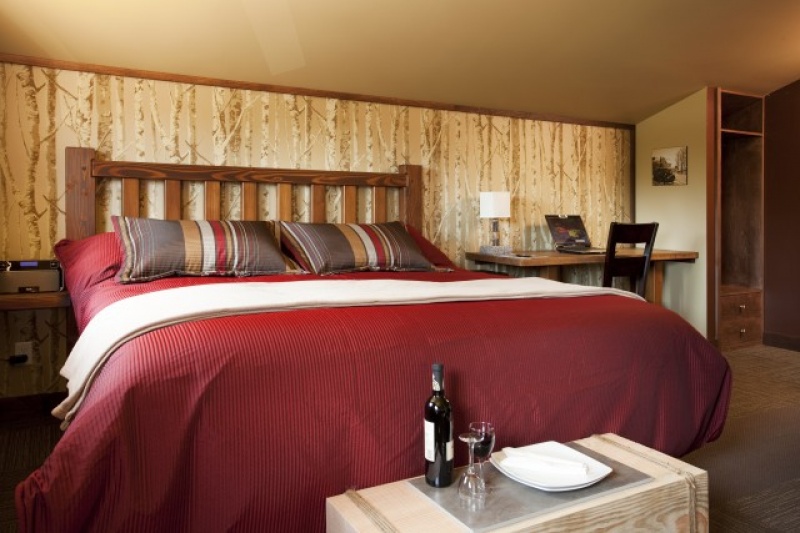 Hôtel Roquemont | 105 Grande Ligne, St-Raymond, QC G3L 2Y4, Canada | Phone: (418) 337-6734