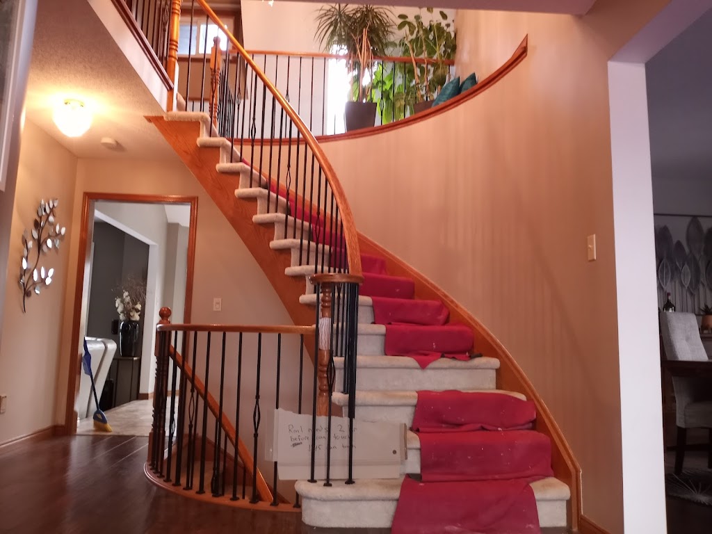 Step up Stairs and Railing | 8183 Leeming Rd, Mount Hope, ON L0R 1W0, Canada | Phone: (289) 776-6154