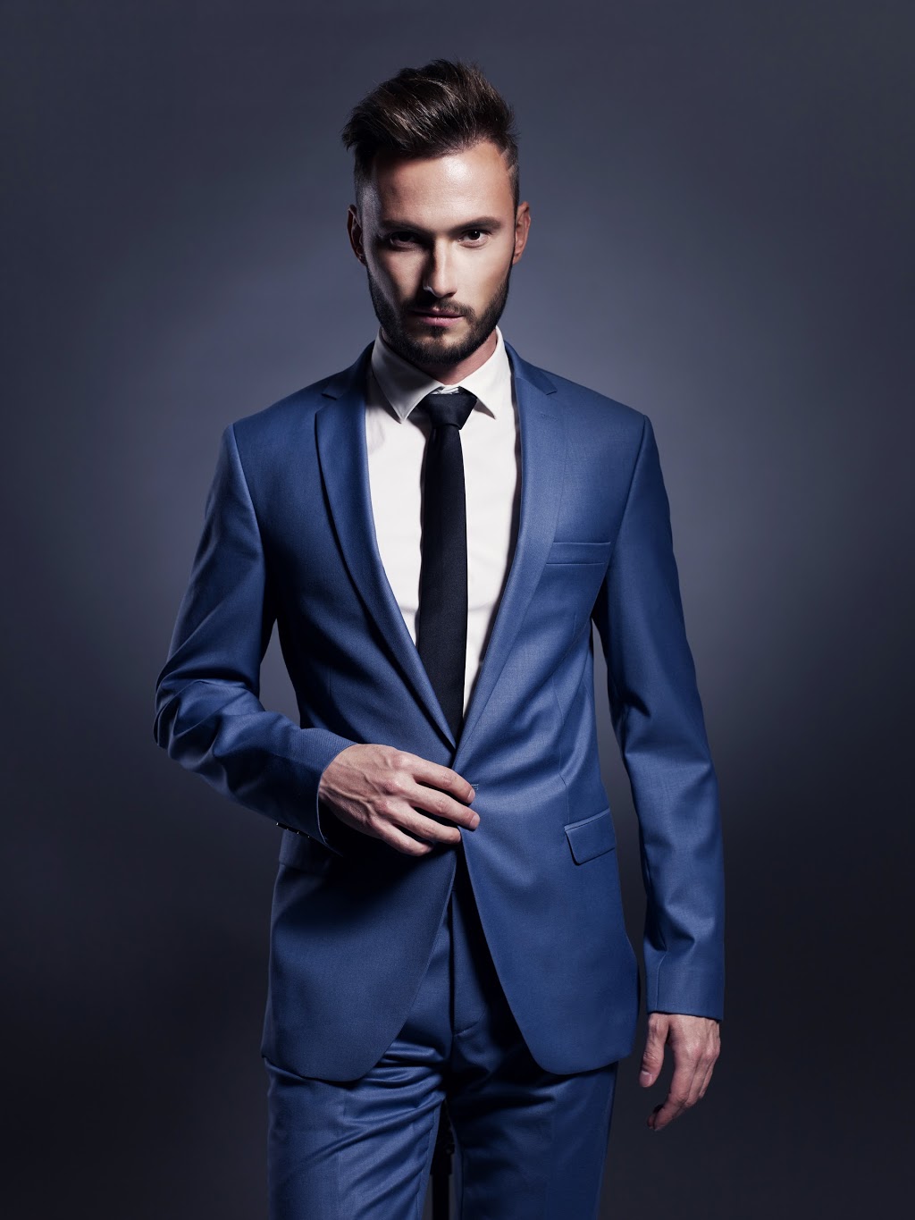 Creeds Dry Cleaning | 390 Dupont St, Toronto, ON M5R 1V9, Canada | Phone: (416) 923-2500