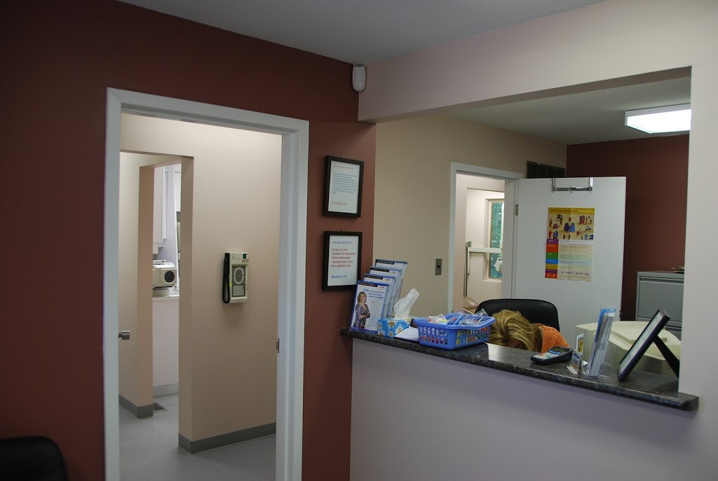 The Dental Centre - Sunderland | 26 Church St S, Sunderland, ON L0C 1H0, Canada | Phone: (877) 711-7771