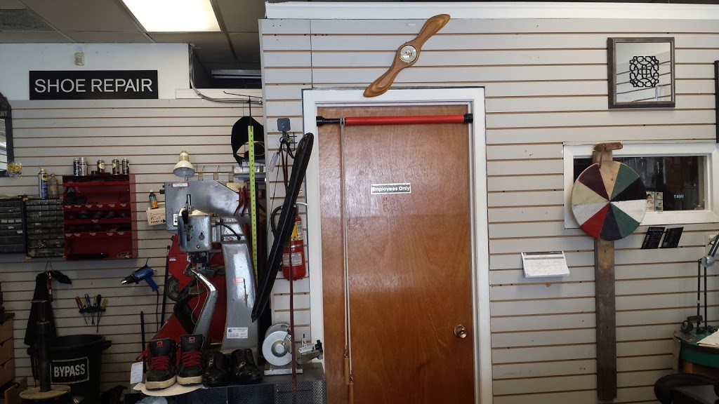 HI TEC SHOE REPAIR | 11 Municipal St, Guelph, ON N1G 1G8, Canada | Phone: (519) 836-8621