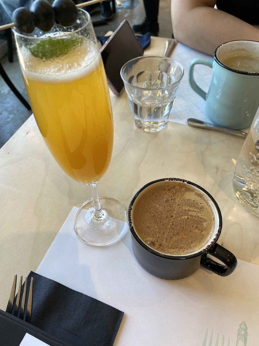 Café RICARDO | 310-B Rue dArran, Saint-Lambert, QC J4R 2T5, Canada | Phone: (450) 550-2233