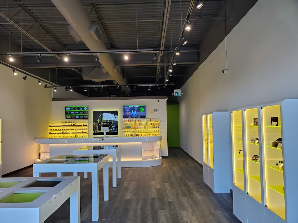 180 Smoke Vape Store | 238 Ritson Rd N, Oshawa, ON L1G 1Z7, Canada | Phone: (905) 723-8273