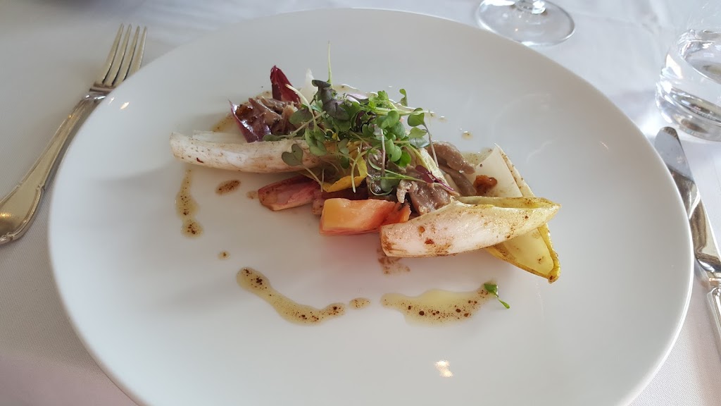 Signatures Restaurant | 453 Laurier Ave. E, Ottawa, ON K1N 6R4, Canada | Phone: (613) 236-2499