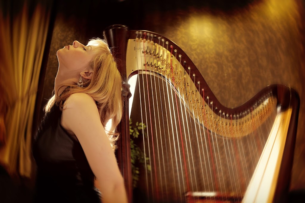 Chantal Dube the Harpist | 125 Dorothy St, Welland, ON L3B 3V8, Canada | Phone: (416) 909-9944