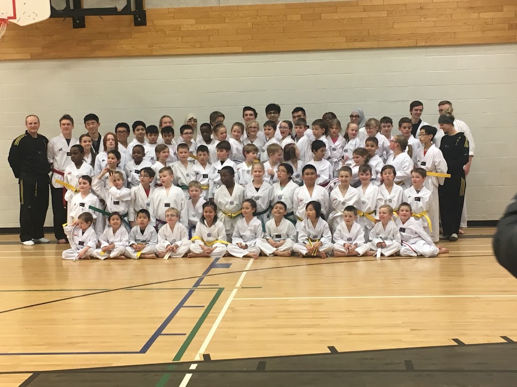 St. Thomas Aquinas Middle School | 3821 39 St, Red Deer, AB T4N 0Y6, Canada | Phone: (403) 346-8951
