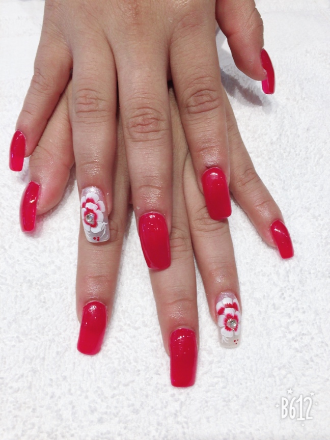 Cali nails Belmont market Langford | 3004 Merchant Wy #112, Victoria, BC V9B 0X1, Canada | Phone: (250) 915-7952