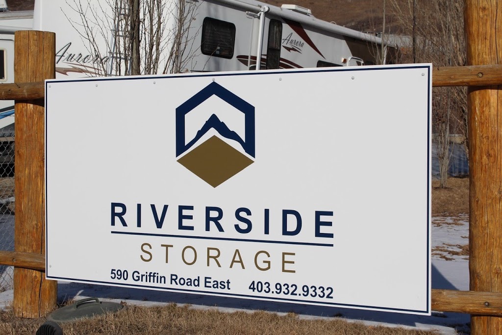 Riverside Storage | 590 Griffin Rd E, Cochrane, AB T4C 2B8, Canada | Phone: (403) 932-9332