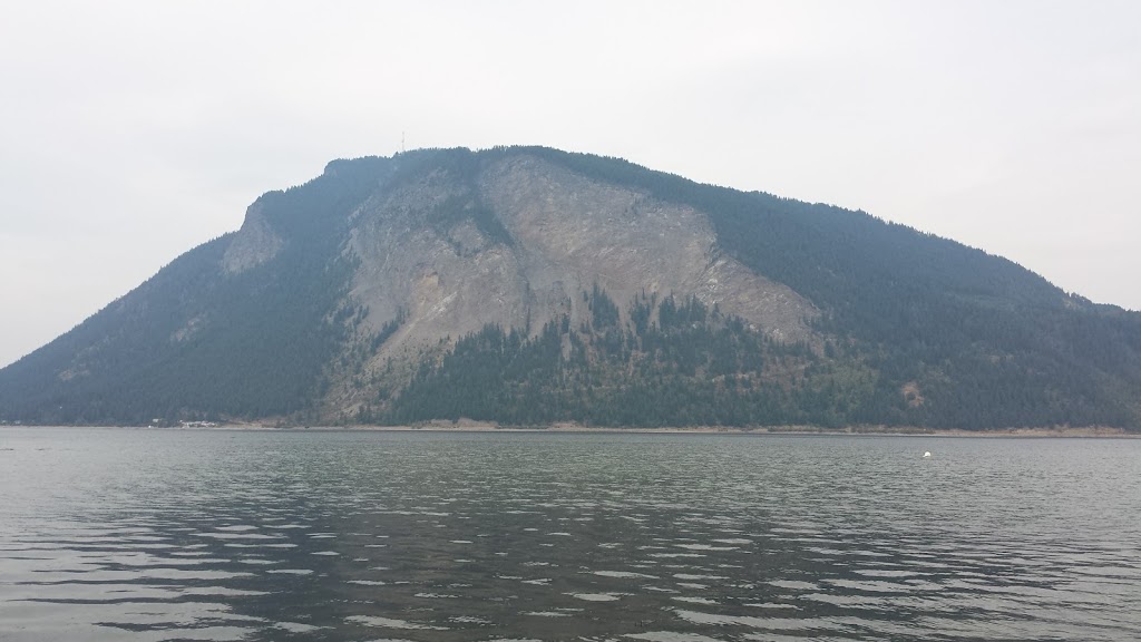 Hidden Valley Campground & RV Park | 6670 Trans Canada Hwy NE, Box 370, Canoe, BC, V0E 1K0, Salmon Arm, BC V1E 1Y6, Canada | Phone: (250) 253-1322