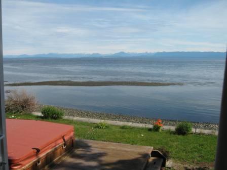Bellas Beach Front B&B | 1782 Astra Rd, Comox, BC V9M 4B6, Canada | Phone: (250) 339-6257