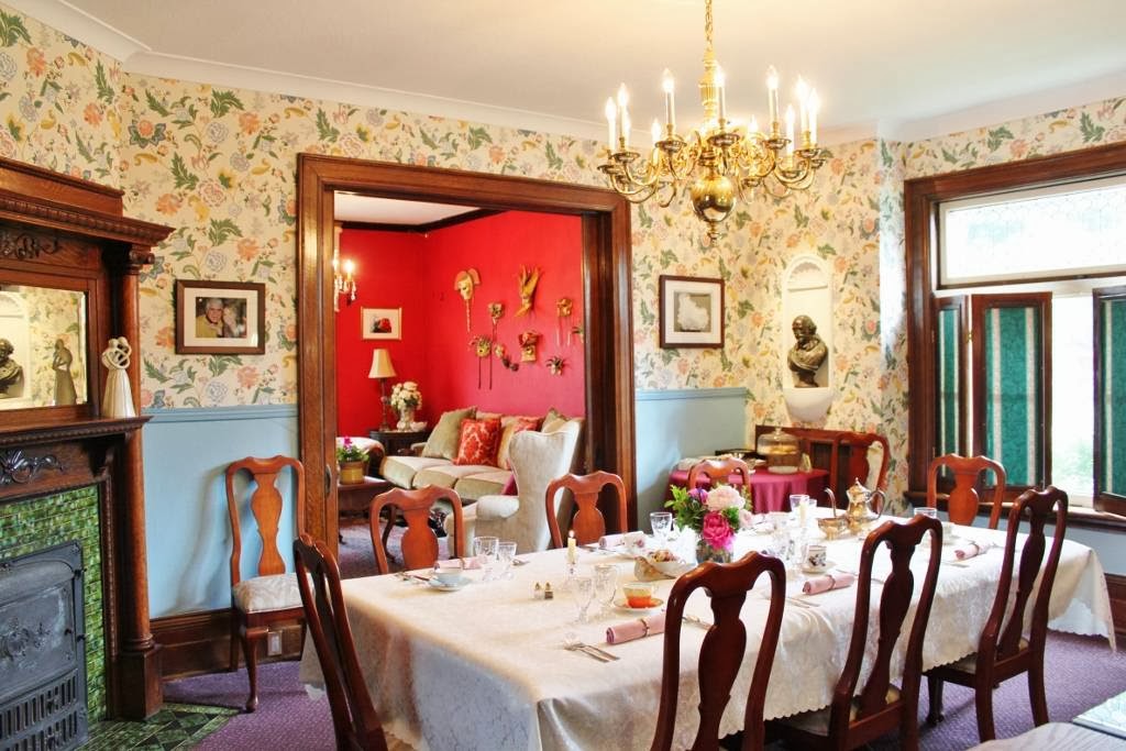 Birmingham Manor Bed & Breakfast | 240 Birmingham St, Stratford, ON N5A 2T5, Canada | Phone: (519) 273-6545