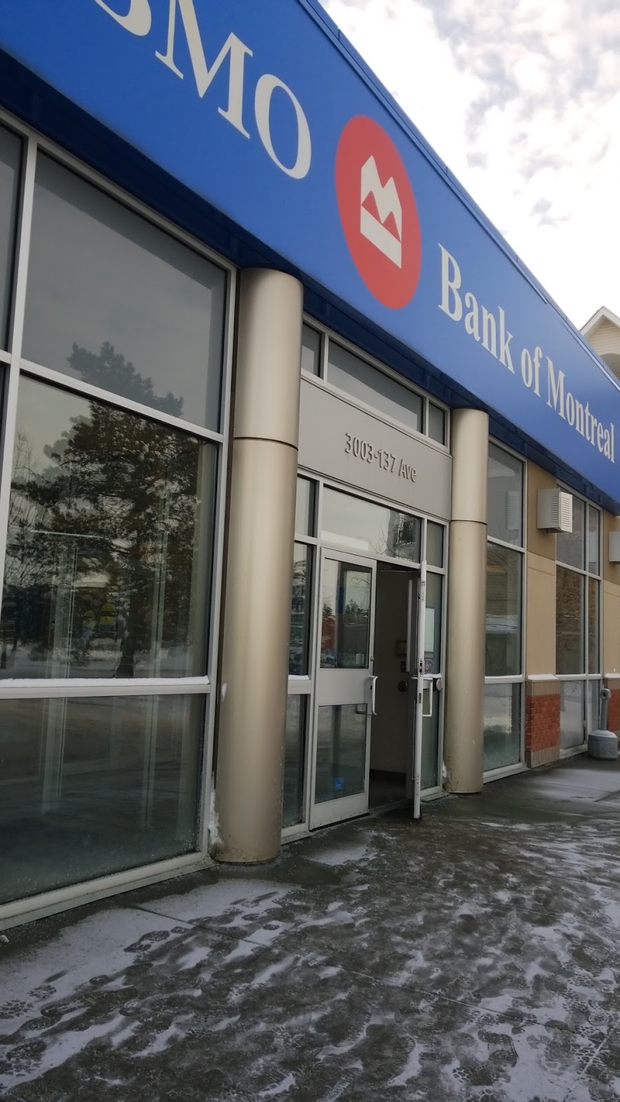 BMO Bank of Montreal | 3003 137 Ave NW, Edmonton, AB T5A 5G8, Canada | Phone: (780) 408-0442