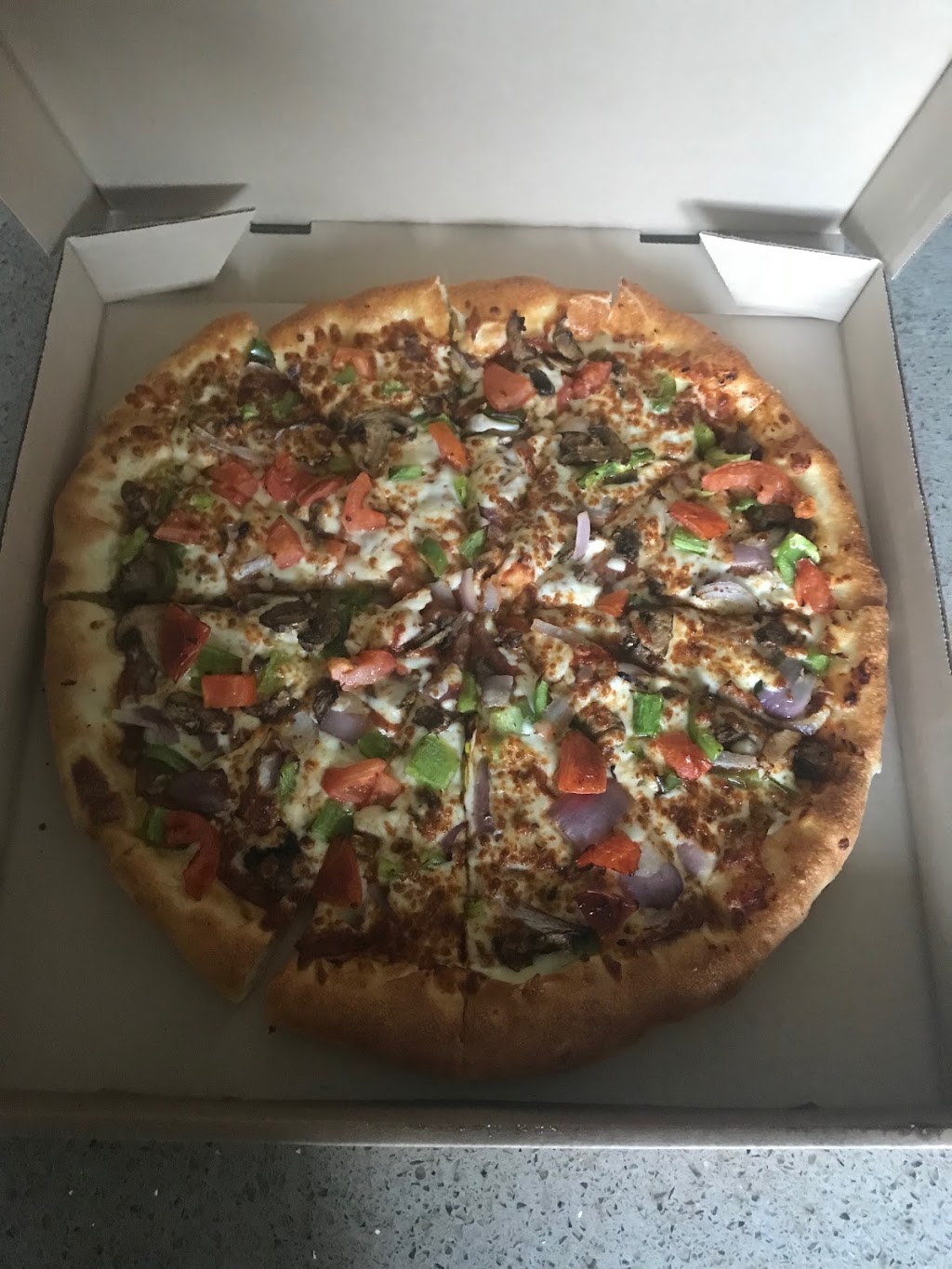 Pizza Hut | 20159 88 Ave c102, Langley City, BC V1M 0A4, Canada | Phone: (604) 881-4659