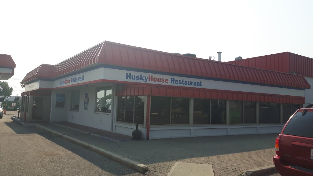 Husky House | 2525 32 Ave NE, Calgary, AB T1Y 6B7, Canada | Phone: (403) 291-1616