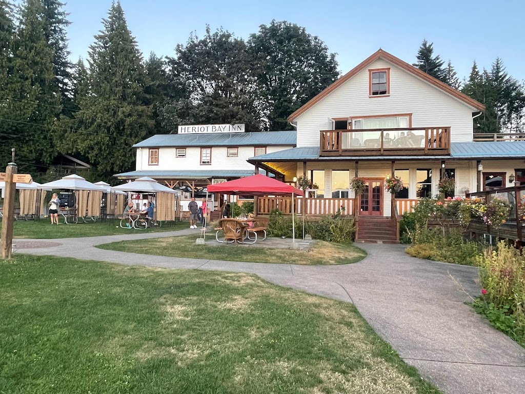 Heriot Bay Inn | 673 Hotel Rd, Heriot Bay, BC V0P 1H0, Canada | Phone: (250) 285-3322