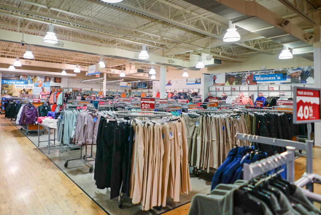 Columbia Sportswear | 13850 Steeles Ave W #309, Halton Hills, ON L7G 0J1, Canada | Phone: (905) 878-7582