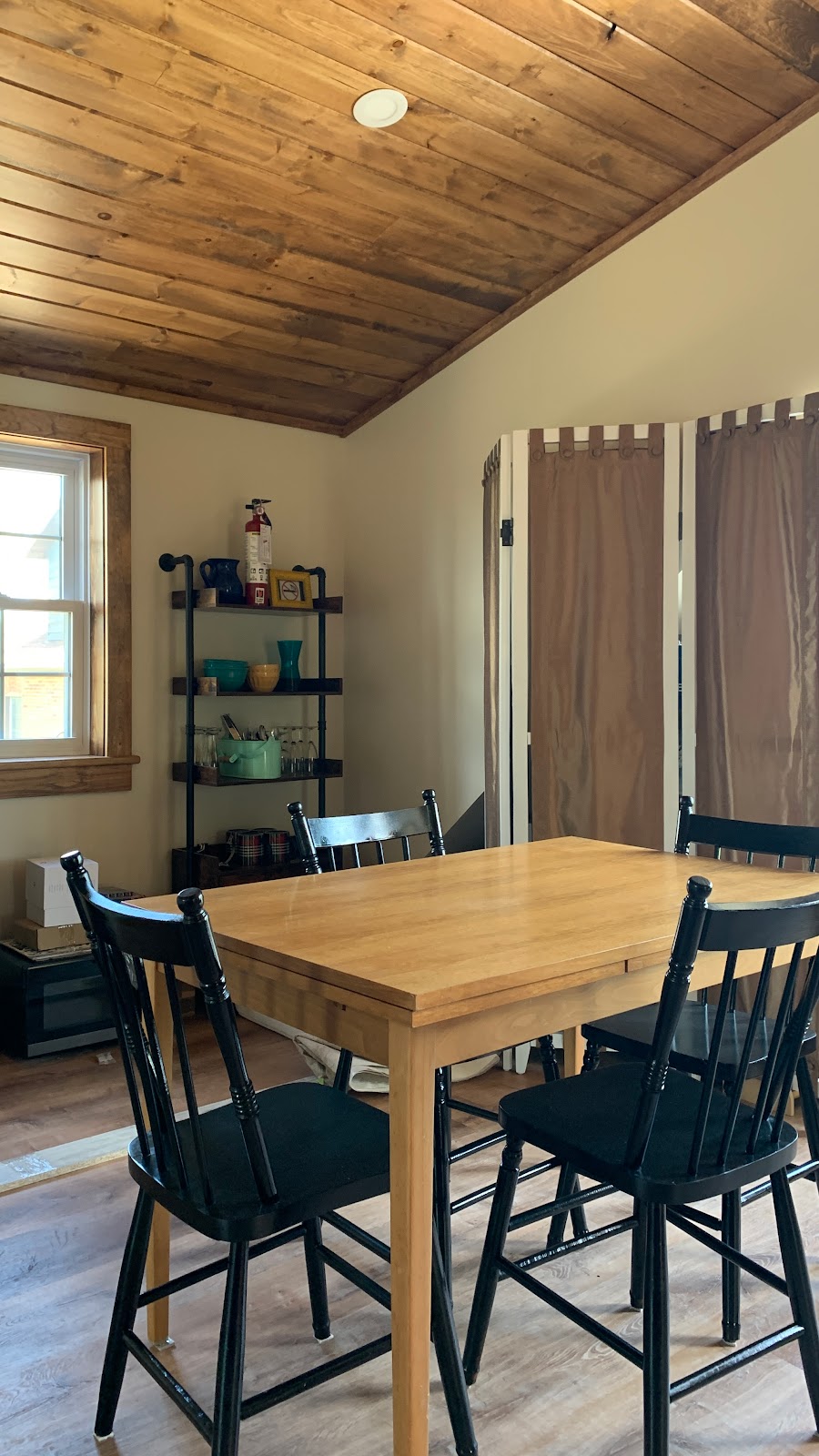 Schoolhouse Loft | 1084 Gilead Rd, Bloomfield, ON K0K 1G0, Canada | Phone: (416) 918-5295