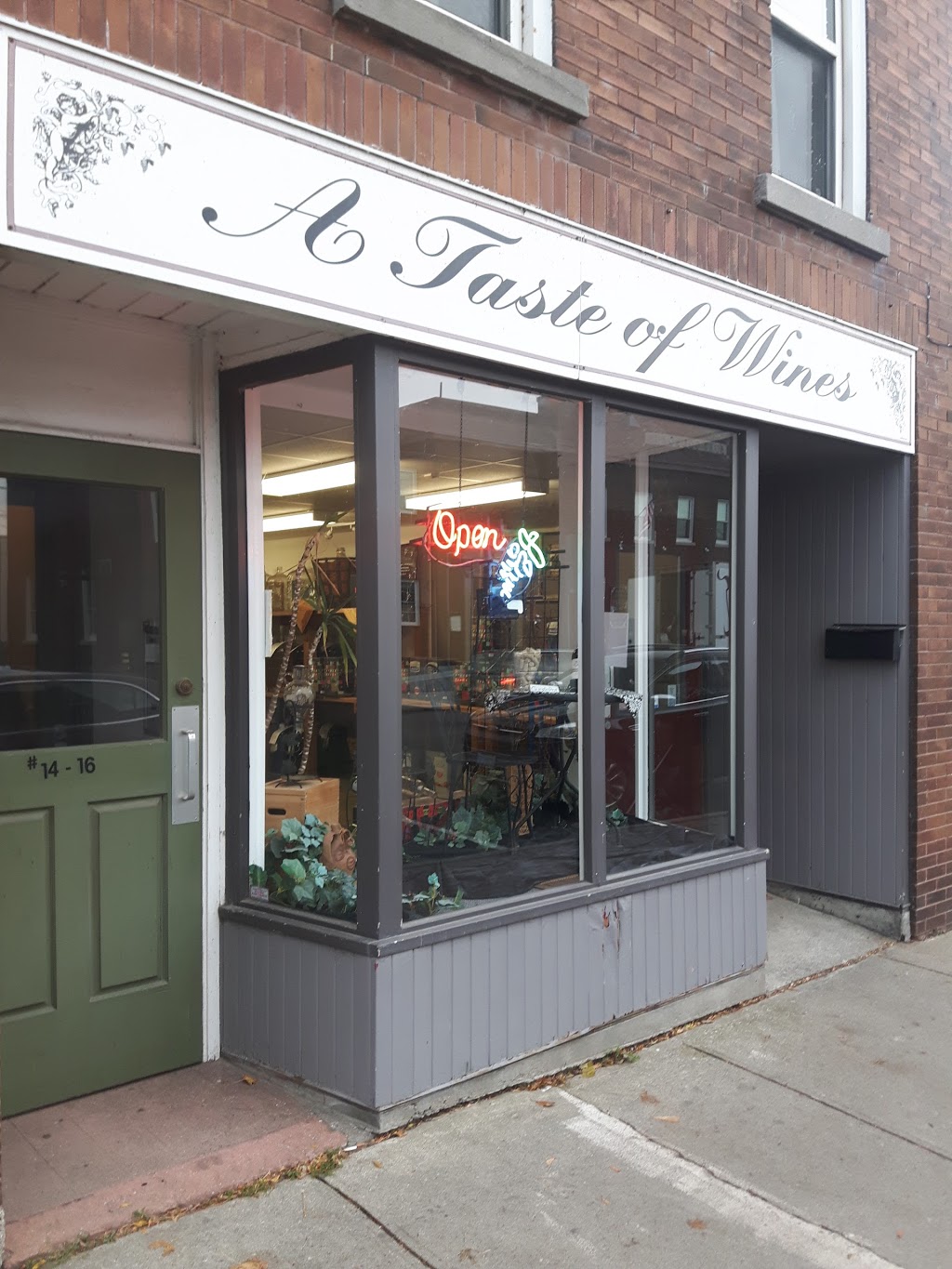 A Taste Of Wines | 16 Clarence St, Port Colborne, ON L3K 3E8, Canada | Phone: (905) 835-0940