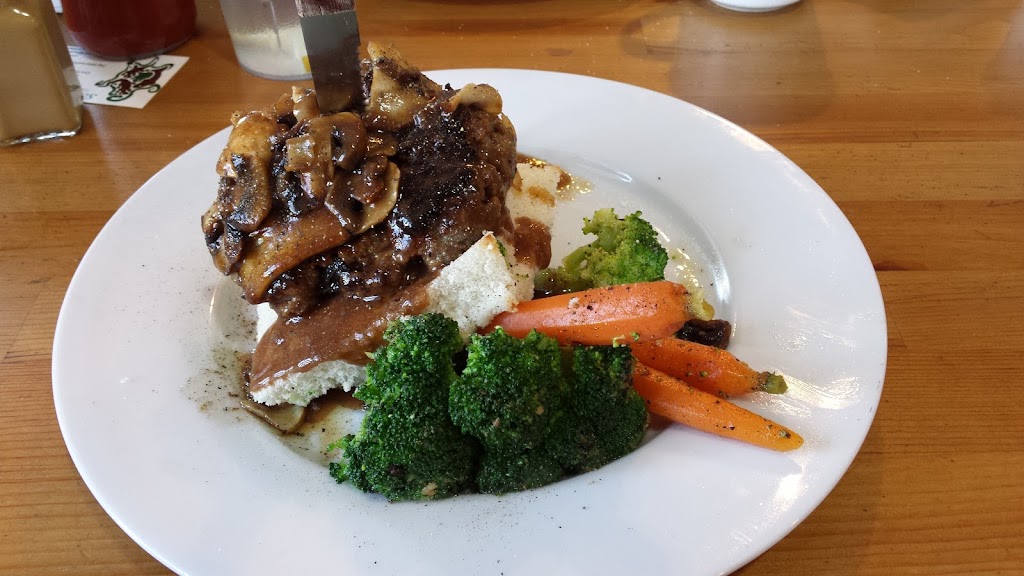 Maple Avenue Tap & Grill | 172 Highland St, Haliburton, ON K0M 1S0, Canada | Phone: (705) 457-1100