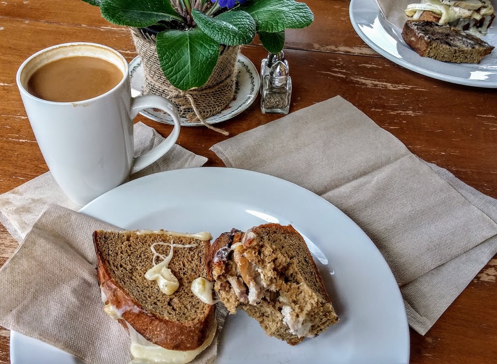 Fickle Fig | 1780 Mills Rd, North Saanich, BC V8L 5S9, Canada | Phone: (778) 426-0032