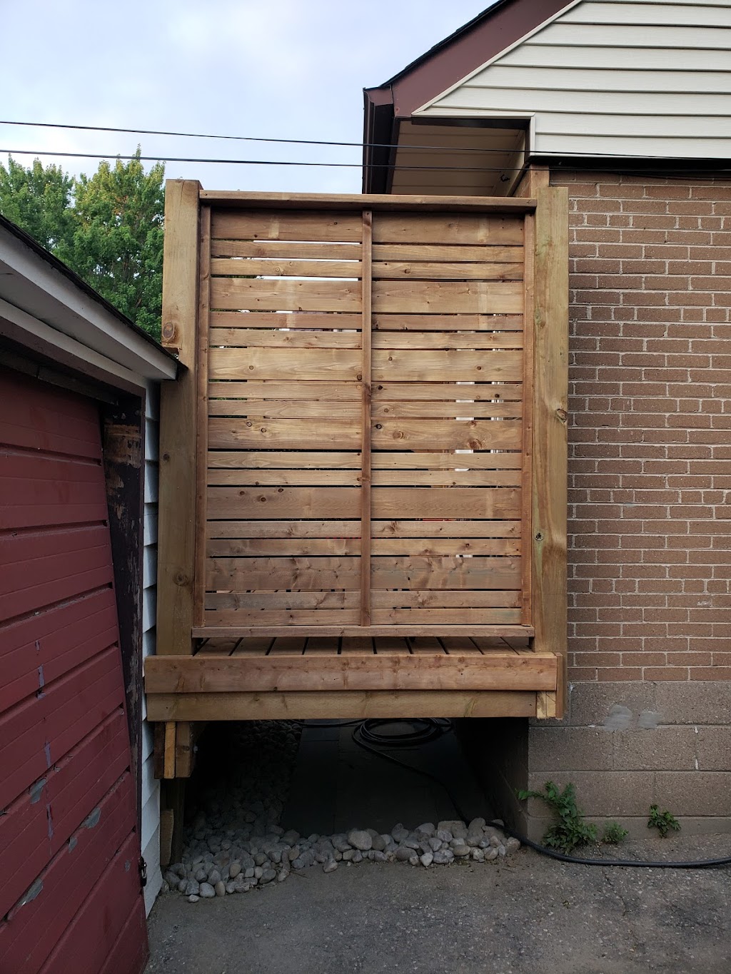 Blue Lion Construction | 384 A Chatham St, Brantford, ON N3S 4J1, Canada | Phone: (647) 901-6854