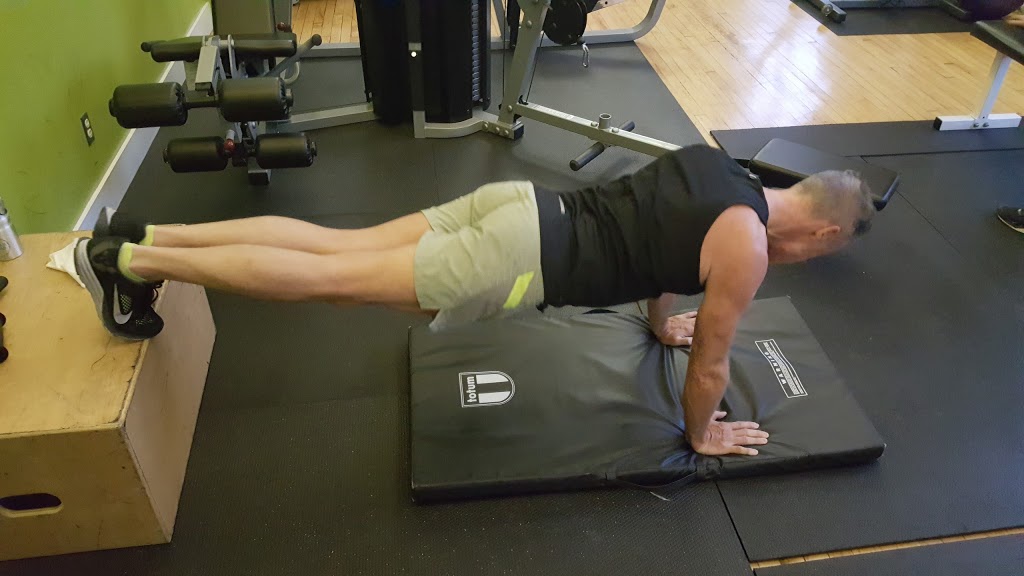 Crofit Training | The Queensway &, Park Lawn Rd, Toronto, ON M8Y 1Z1, Canada | Phone: (647) 381-2701