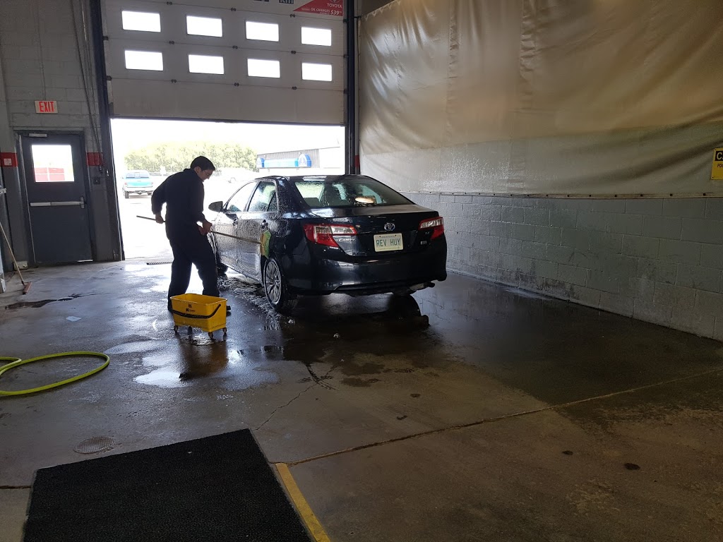 Moose Jaw Toyota | 1743 Main St N, Moose Jaw, SK S6J 1L6, Canada | Phone: (306) 694-1355