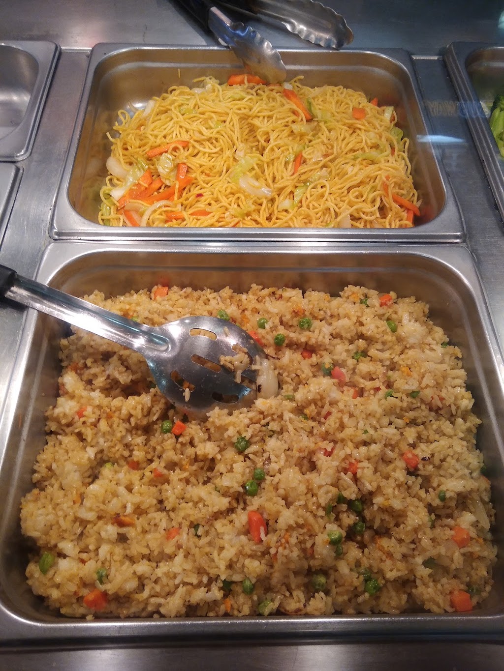 Taichi Asian Cuisine | 200 Barclay Parade SW, Calgary, AB T2P 4R3, Canada | Phone: (403) 708-0389