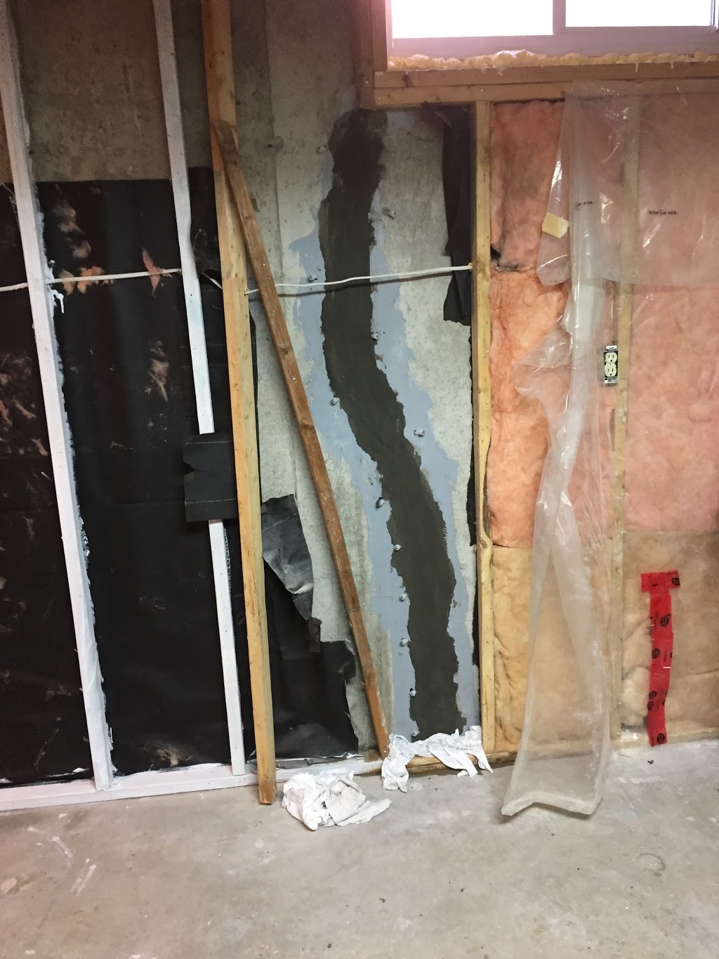 The Crack Specialists | MAILING ADDRESS ONLY: Box 275, 55 Northfield Drive E N2K 3T6 HEAD OFFICE:, 1600 King St N Unit 20, St. Jacobs, ON N0B 2N0, Canada | Phone: (519) 746-6611