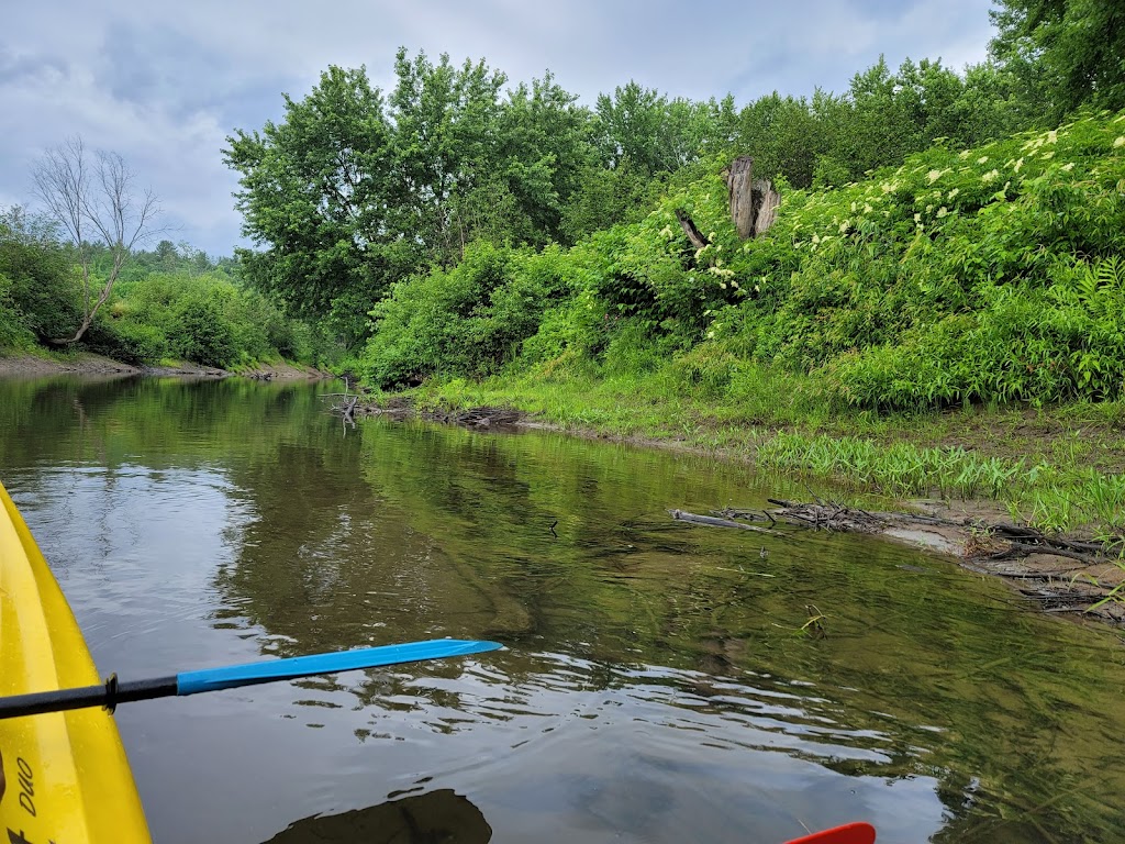 Canoe & Co - kayak, canoe, SUP rental and excursions | 1120 Chemin Burnett, Sutton, QC J0E 2K0, Canada | Phone: (450) 538-4052
