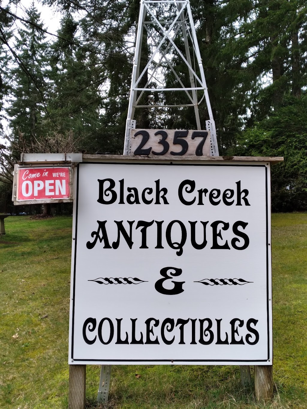 Black creek antiques and collectibles | 2357 Catherwood Rd, Black Creek, BC V9J 1J3, Canada | Phone: (250) 337-8403