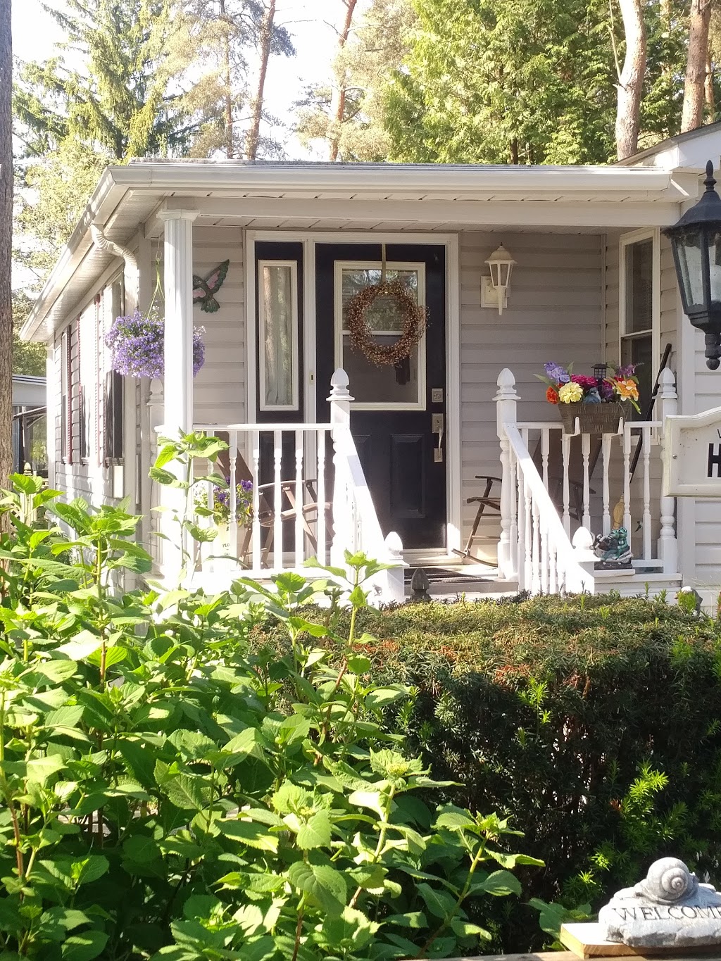 Pine Lake Family Campground | 77794 Orchard Line, Bayfield, ON N0M 1G0, Canada | Phone: (519) 482-3380