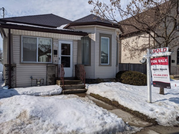 Debbie Braun, Realtor | 509 Commissioners Rd W, London, ON N6J 1Y5, Canada | Phone: (519) 494-2383