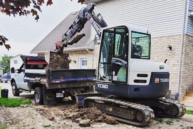 Dietrich Construction & Excavating | 48034 Wilson Line, Belmont, ON N0L 1B0, Canada | Phone: (519) 614-5591